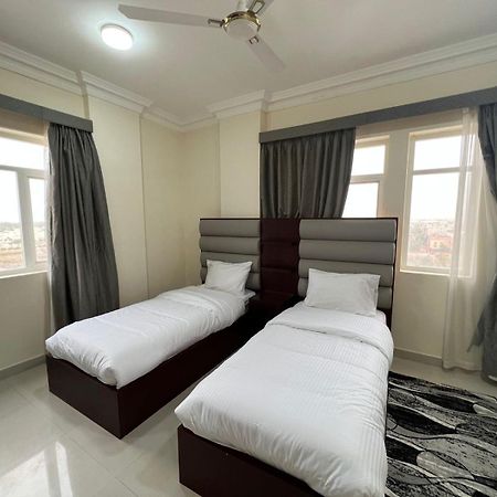 Red 10 - Razat Alard 2 Apartment Salalah Bagian luar foto