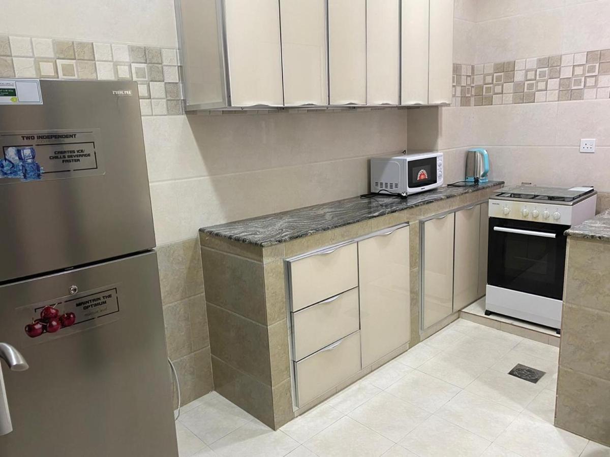 Red 10 - Razat Alard 2 Apartment Salalah Bagian luar foto