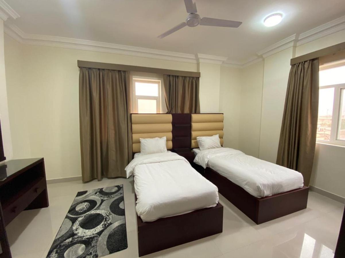 Red 10 - Razat Alard 2 Apartment Salalah Bagian luar foto